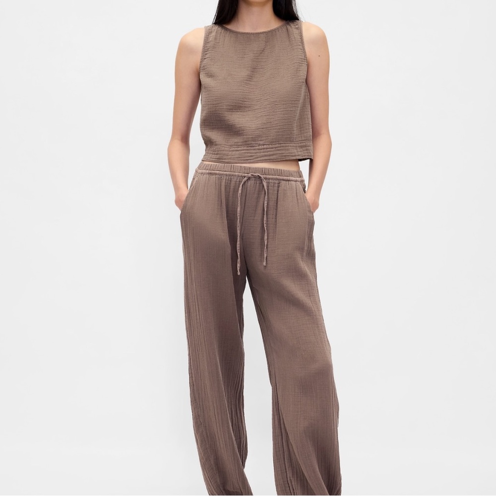 Gap Matching Set Cotton Gauze Easy Split-Hem Pants Crop Shell Top Arrow Brown